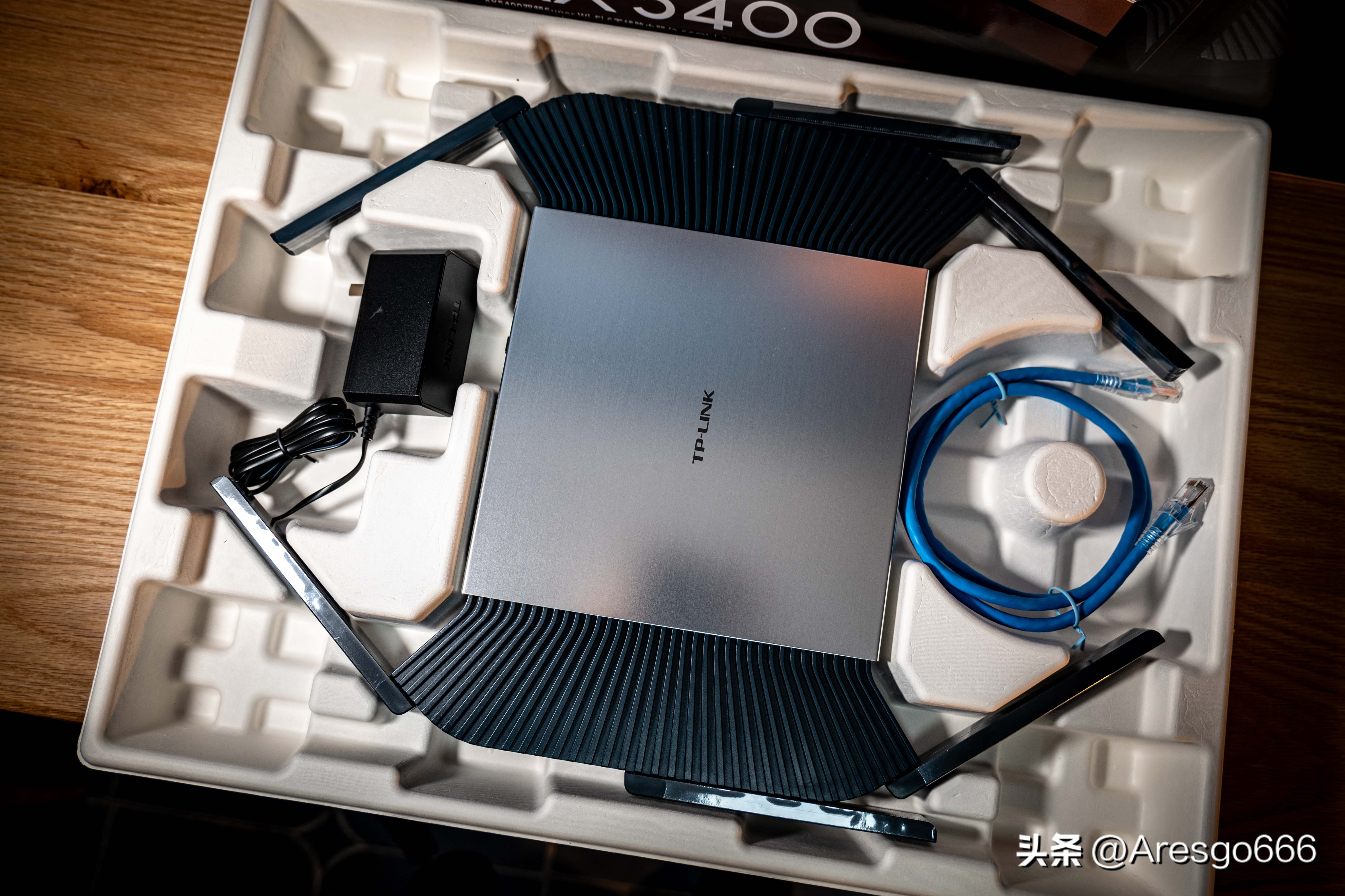 如何确保TP-LINK路由器在网线连接中的兼容性_路由wan口无网线连接_两个路由不用网线连接视频